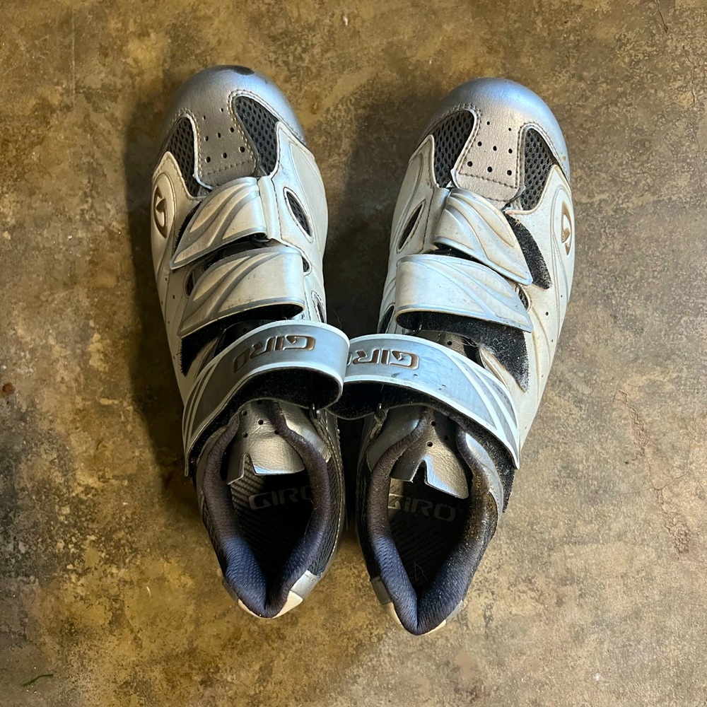 Giro Spin Shoes (with SPD adapters)